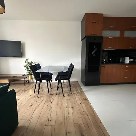 Sdh 3 Radzymin Comfortable Apartment Near Warsaw Exterior foto