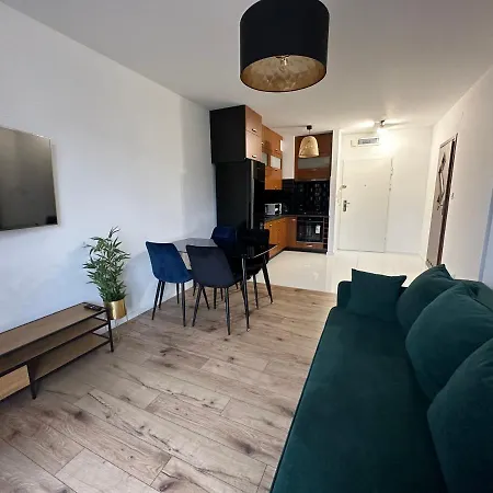 Sdh 3 Radzymin Comfortable Apartment Near Warsaw Exterior foto
